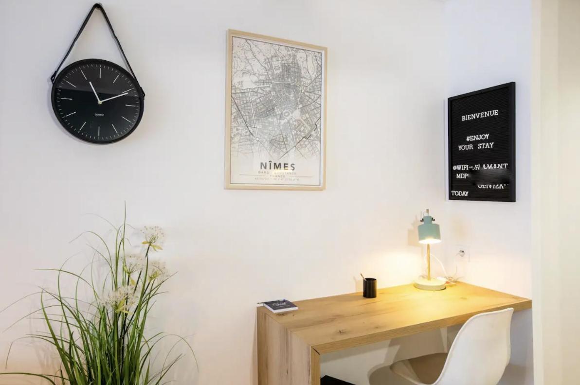 Studio Terrasse & Parking Gratuit En Residence Nîmes Eksteriør billede