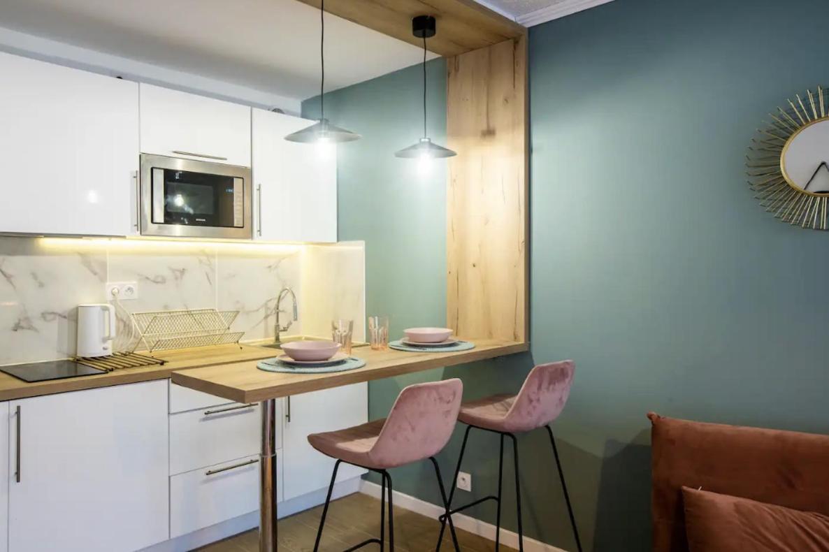 Studio Terrasse & Parking Gratuit En Residence Nîmes Eksteriør billede